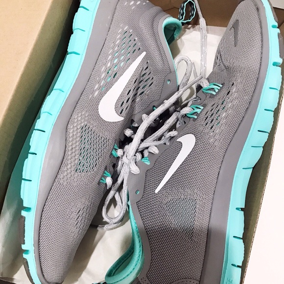 Nike Free Run 5.0 TR Fit - Picture 3 of 4